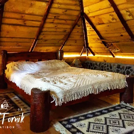 Mali Tornik Holiday home *