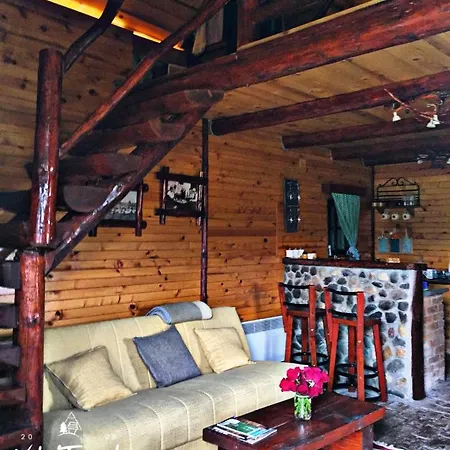Mali Tornik Holiday home *